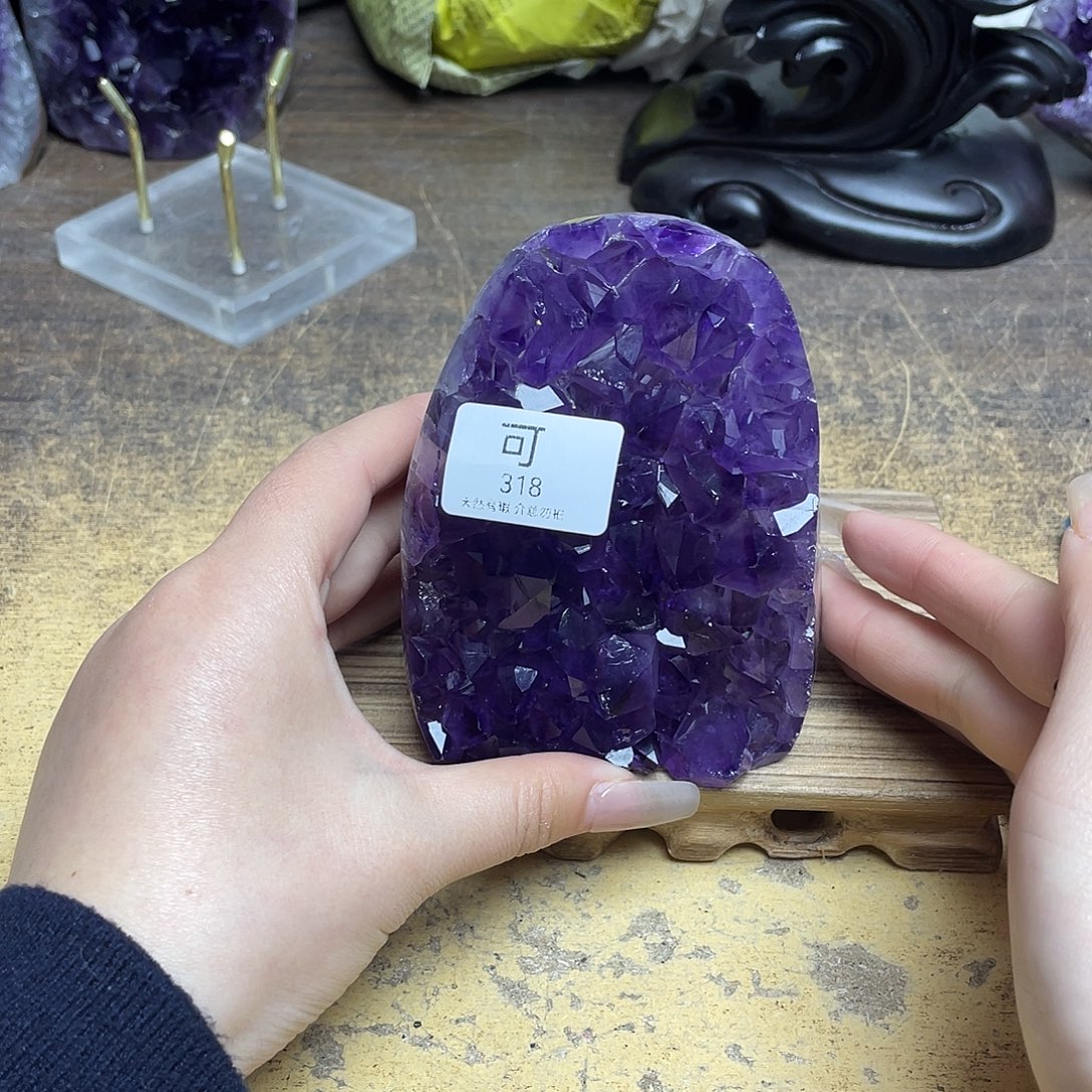 未镶嵌大型摆件（非配饰）紫晶