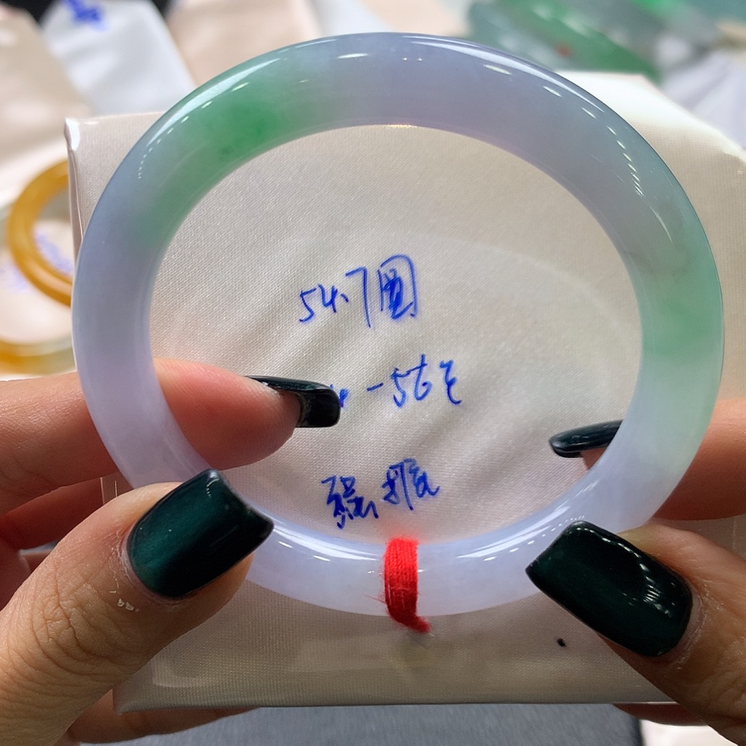 ****哟翡翠未镶嵌手镯54➕