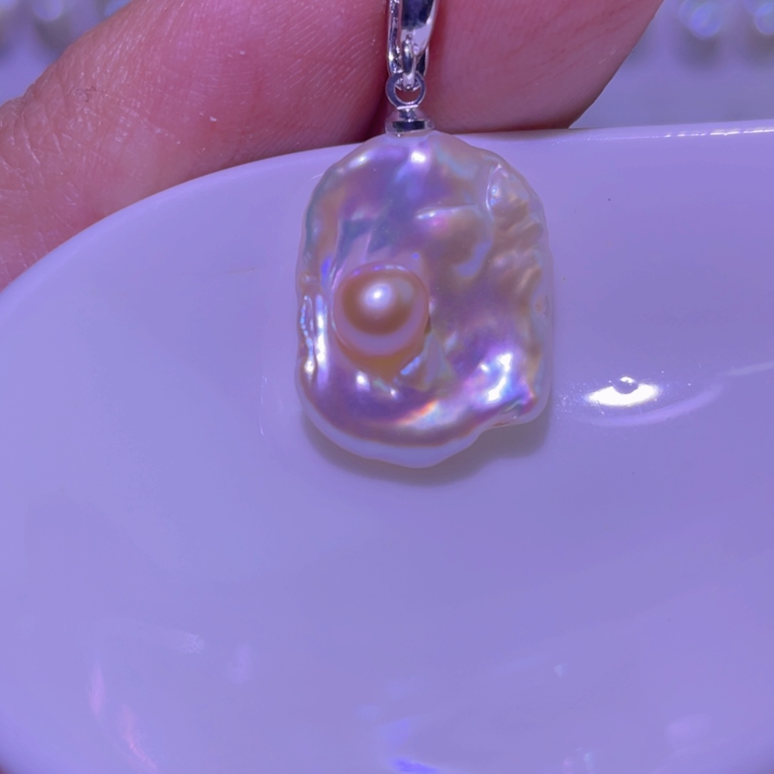 天然淡水珍珠吊坠银S925镶嵌淡水珍珠
