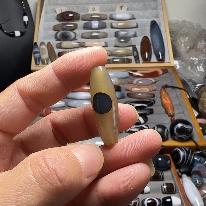 玛瑙/玉髓未镶嵌吊坠(不含链)