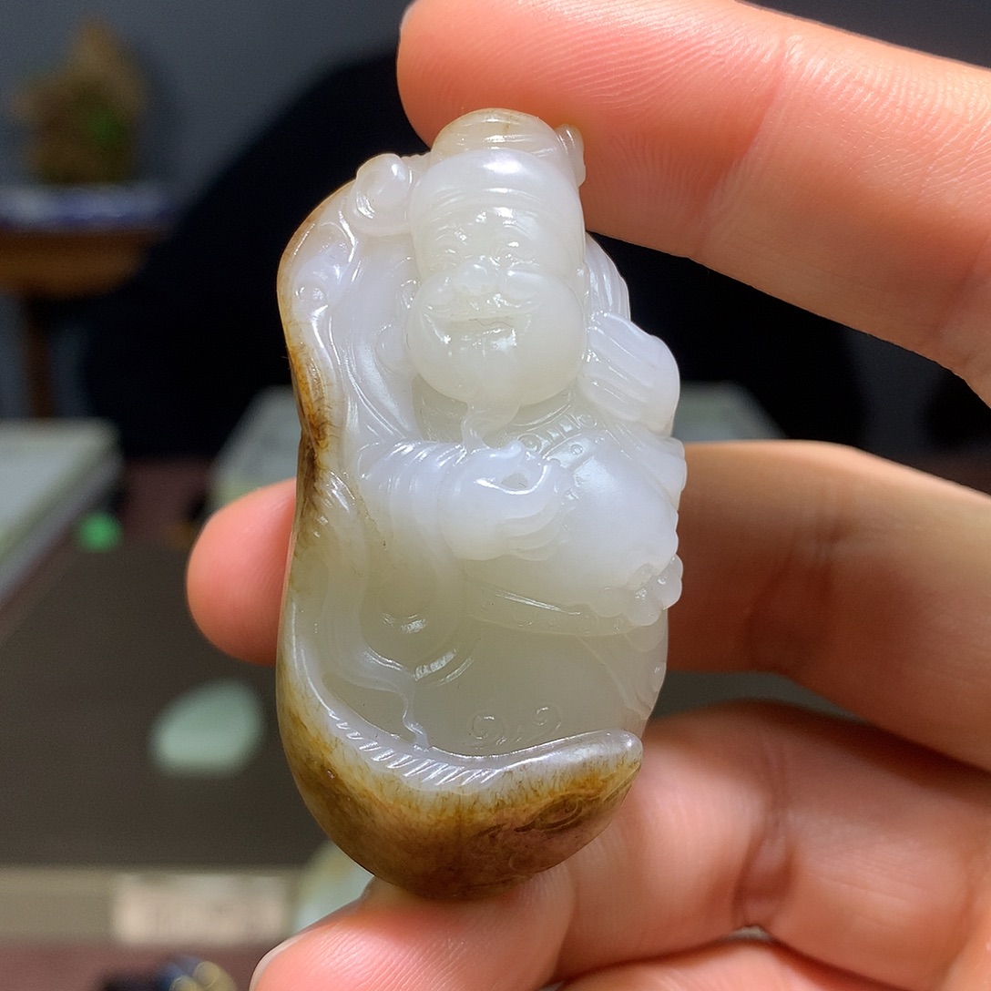 紫***萧和田玉未镶嵌挂件