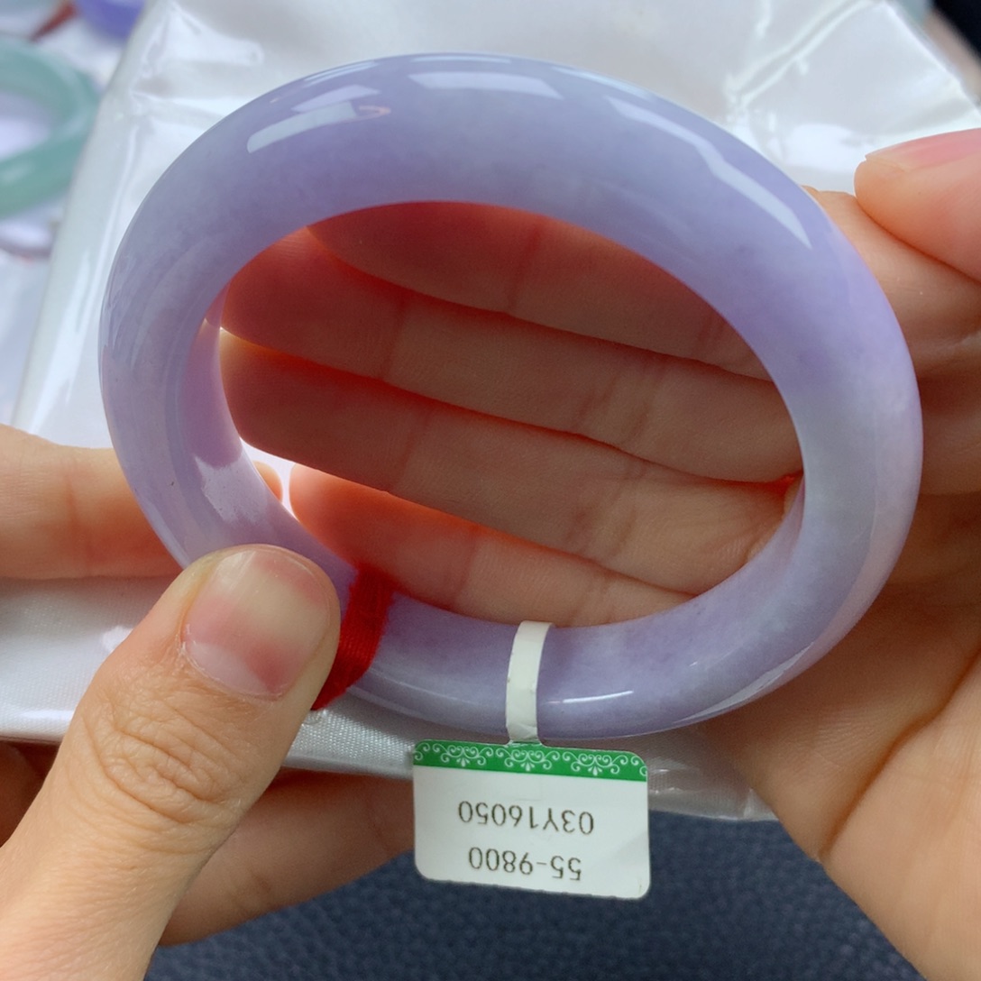 翡翠手镯未镶嵌55.6正