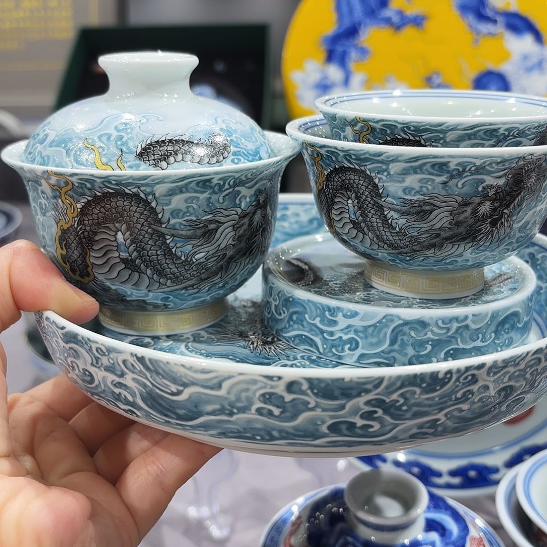 瓷片景德镇瓷器展和