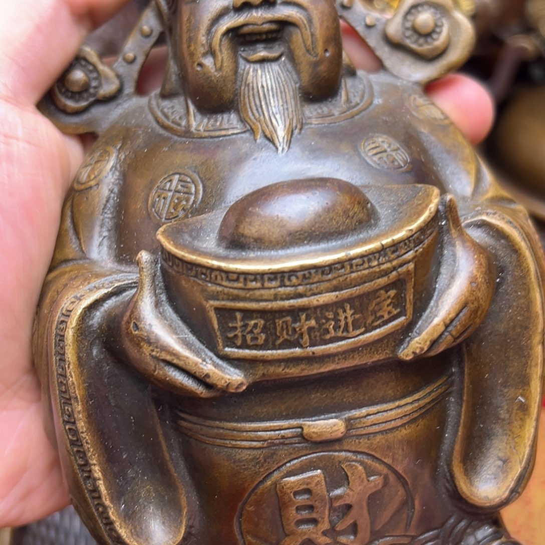 精美铜器点击下单
