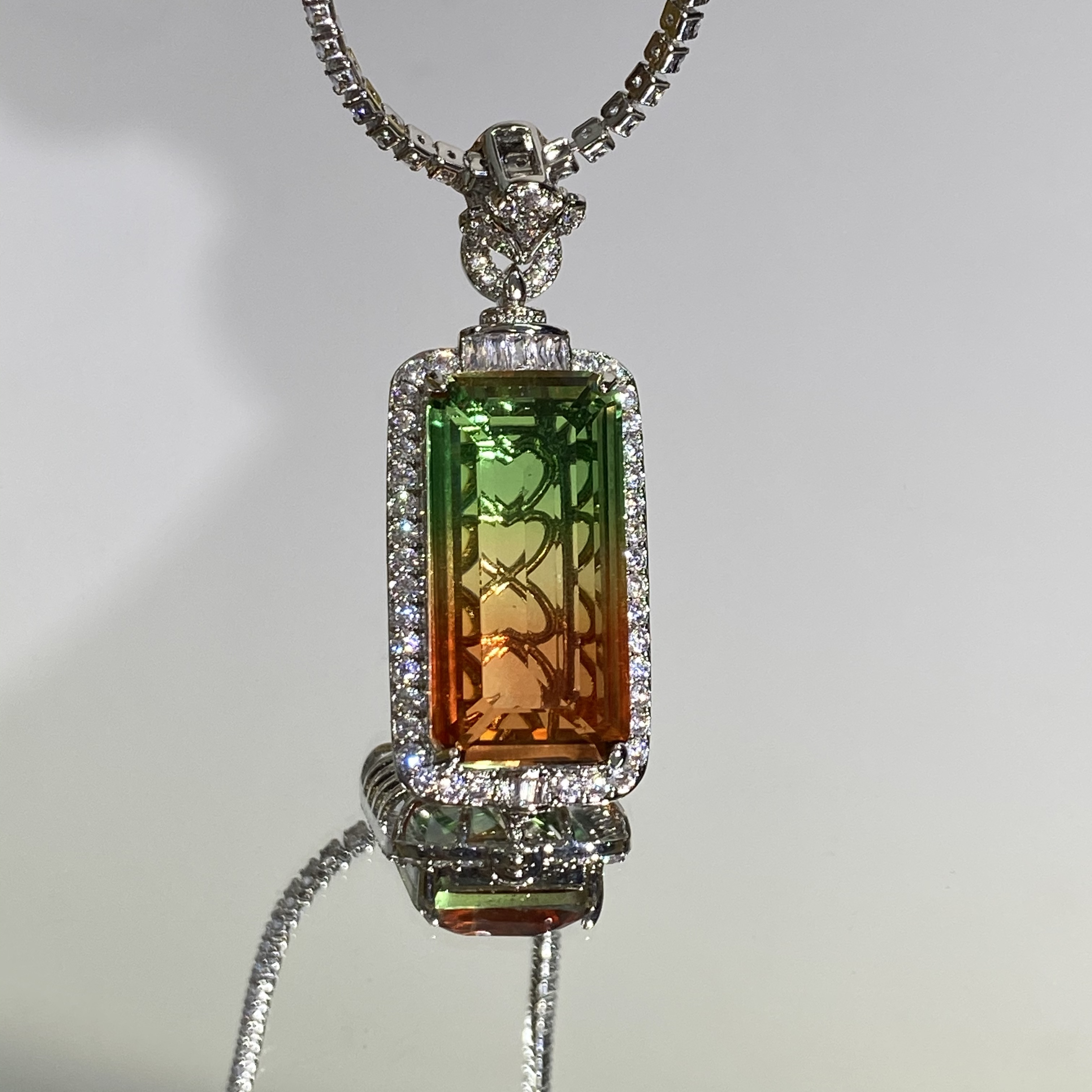 铜合金合成锆石项链 TTSD 彩虹渐变色方形气质百搭项链8227