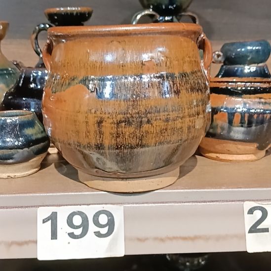 山***谷铝黑瓷茶室创意美术