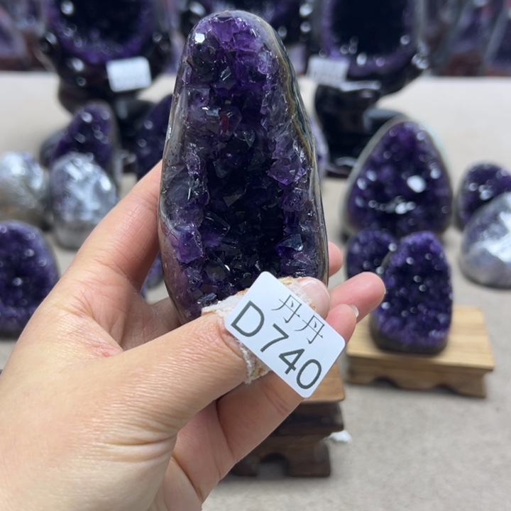 大型摆件（非配饰）紫晶未镶嵌