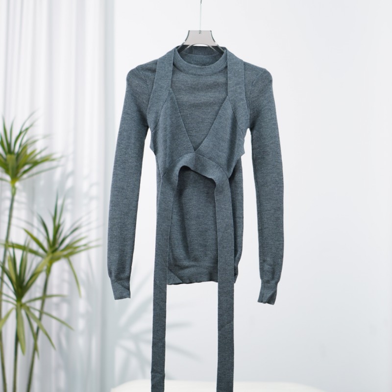 尚系列  Z179  女装春秋时尚设计师针织上衣灰色1908125