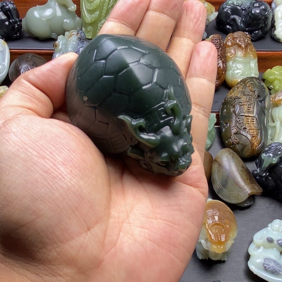 和田玉未镶嵌挂件