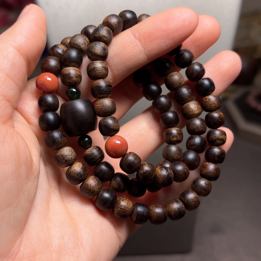 沉香手串越南芽庄紫棋瘤疤0.6×0.8设计