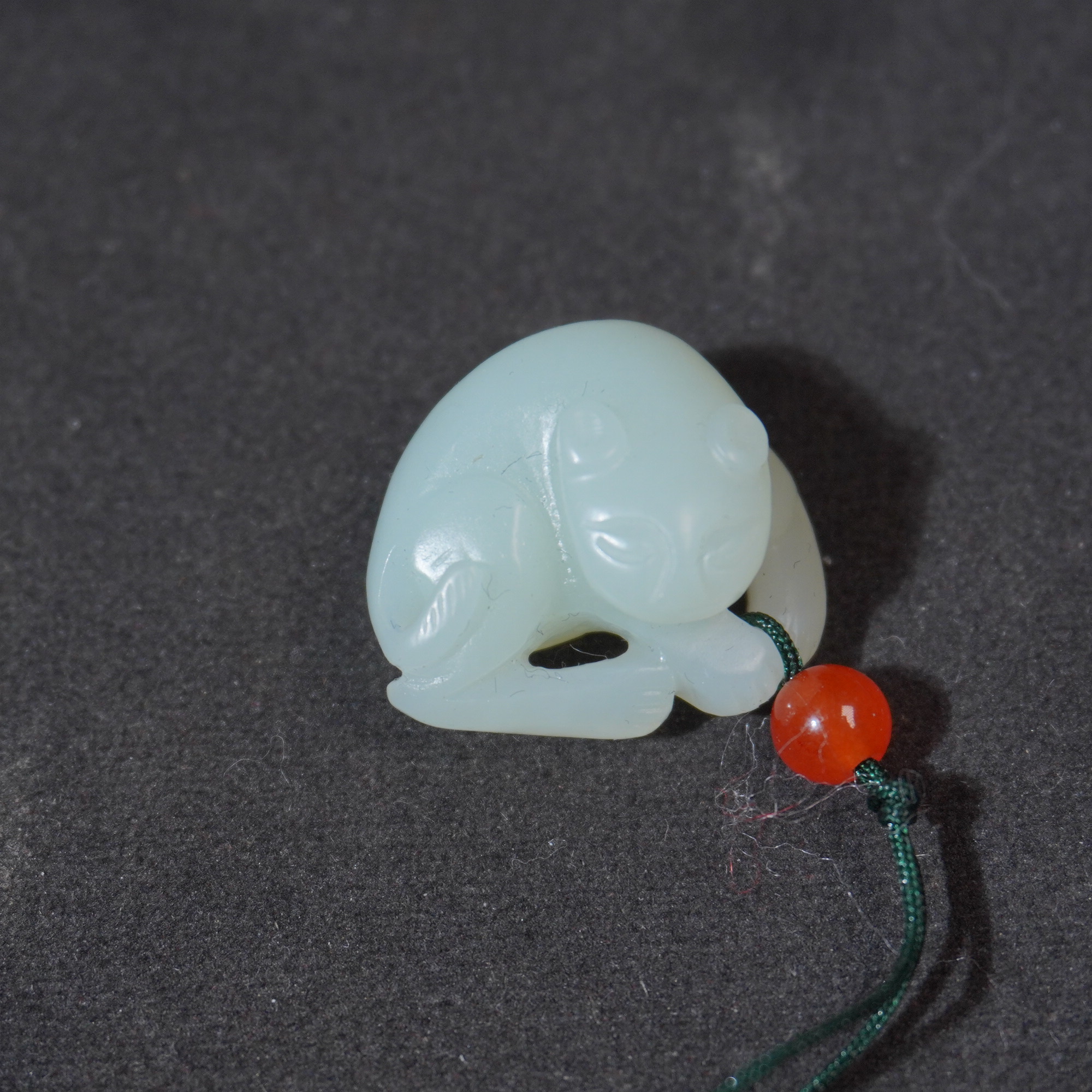 6SE58 清 和田玉玉獾吊坠