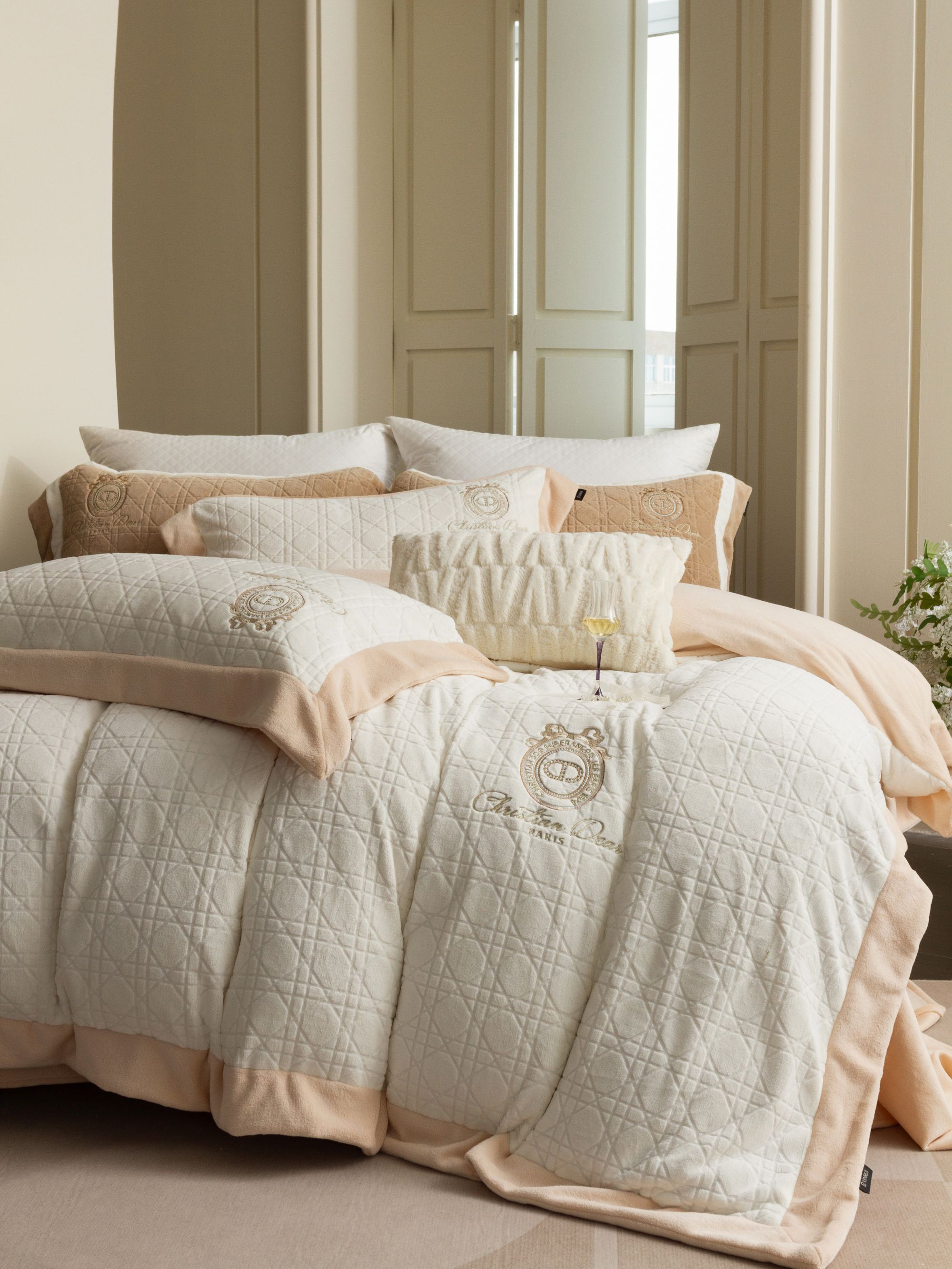 冬季床品套件印花保暖四件套高克重双面绒宽花边