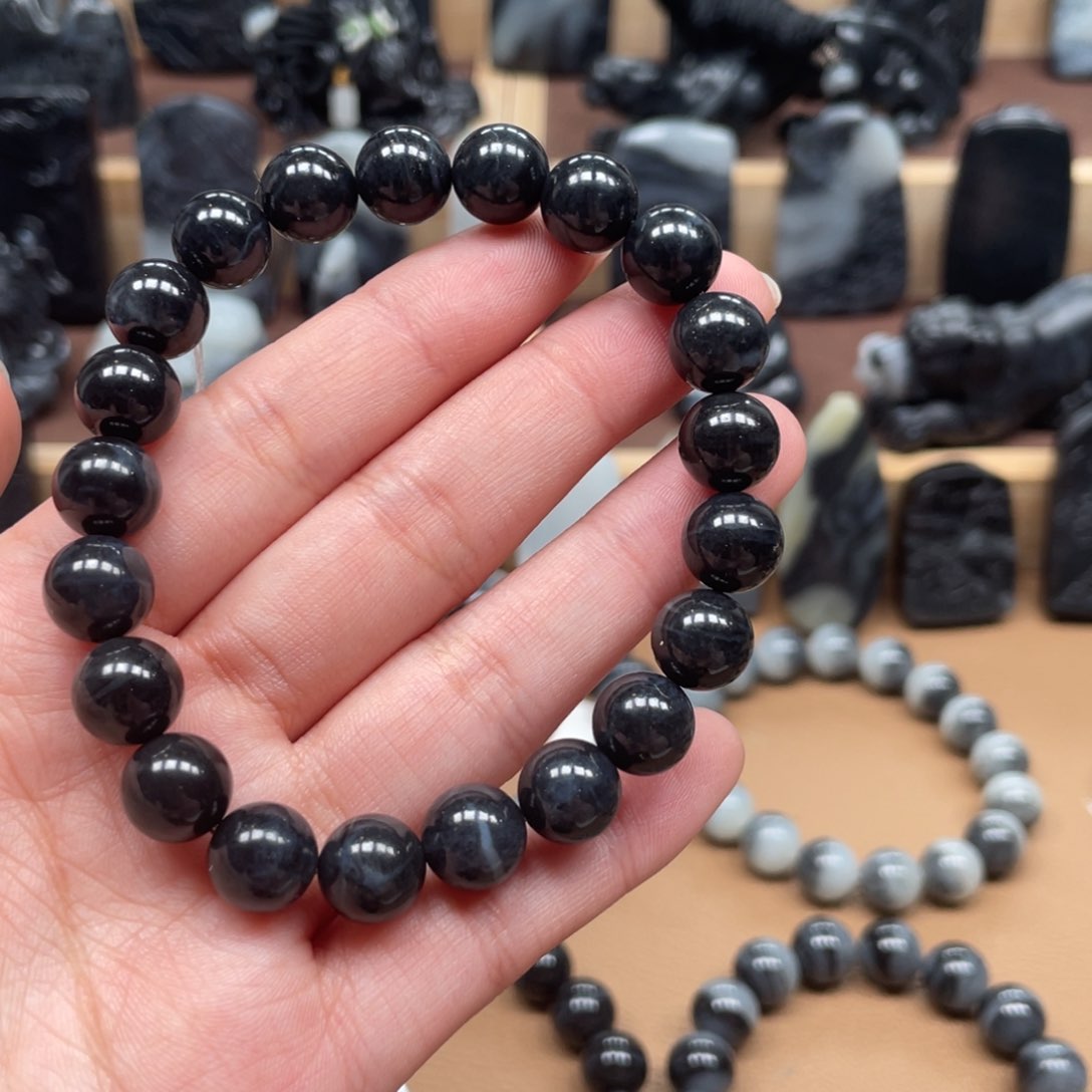 和田玉手链未镶嵌