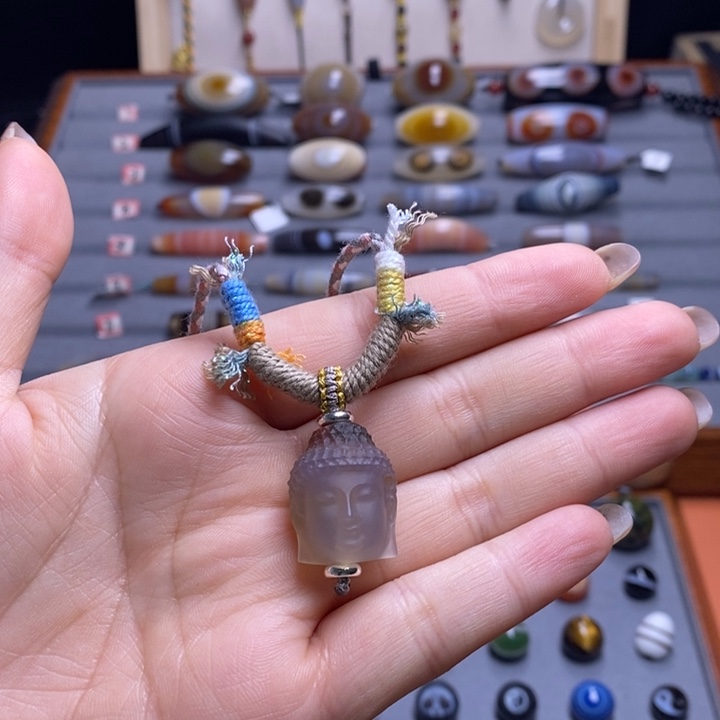 玛瑙/玉髓未镶嵌颈饰