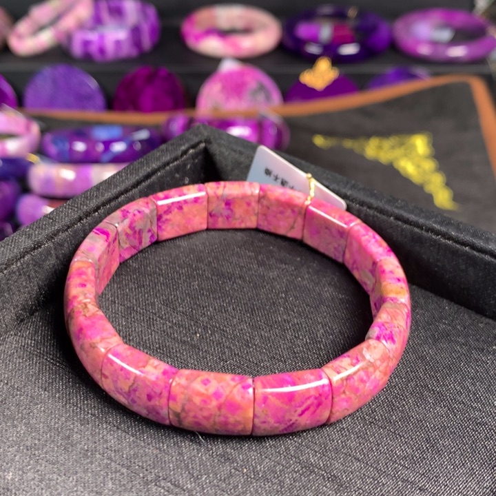 未镶嵌苏纪石（舒俱来）手牌