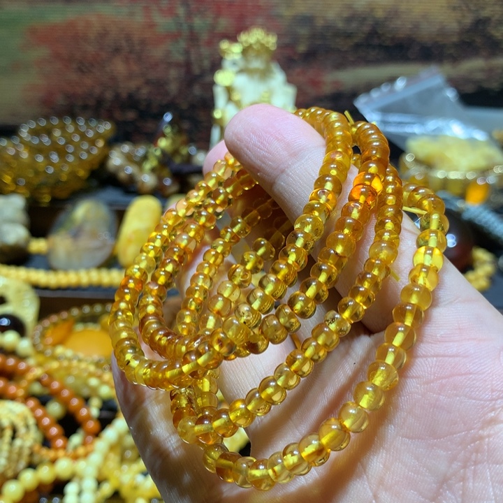 琥珀未镶嵌珠宝奇石