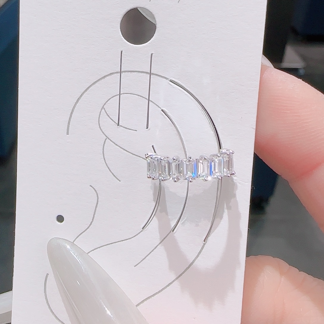 锆石铜合金925银耳环