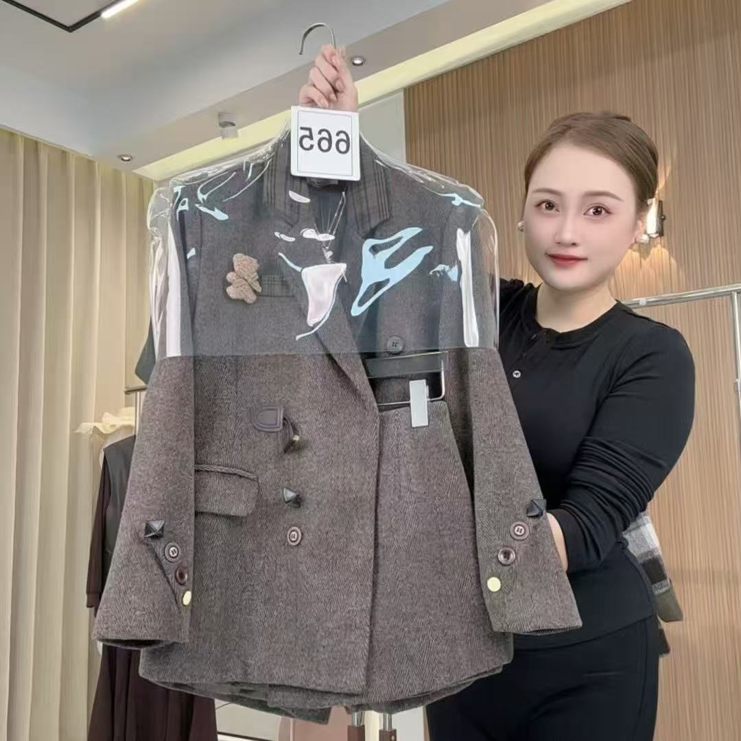 2025秋冬法式复古撞色拼格小西装加厚外套女半身裙裤时尚套装