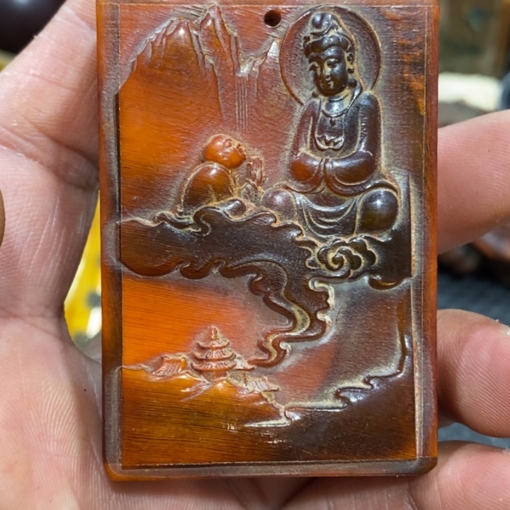 滴血莲花菩提吊坠