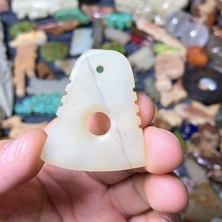 和田玉未镶嵌颈饰165