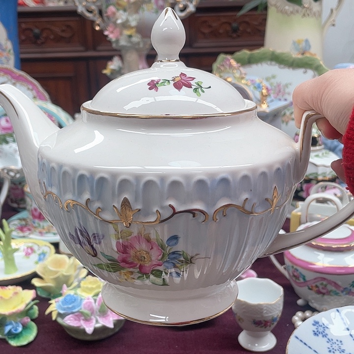 瓷片摆件家居设计