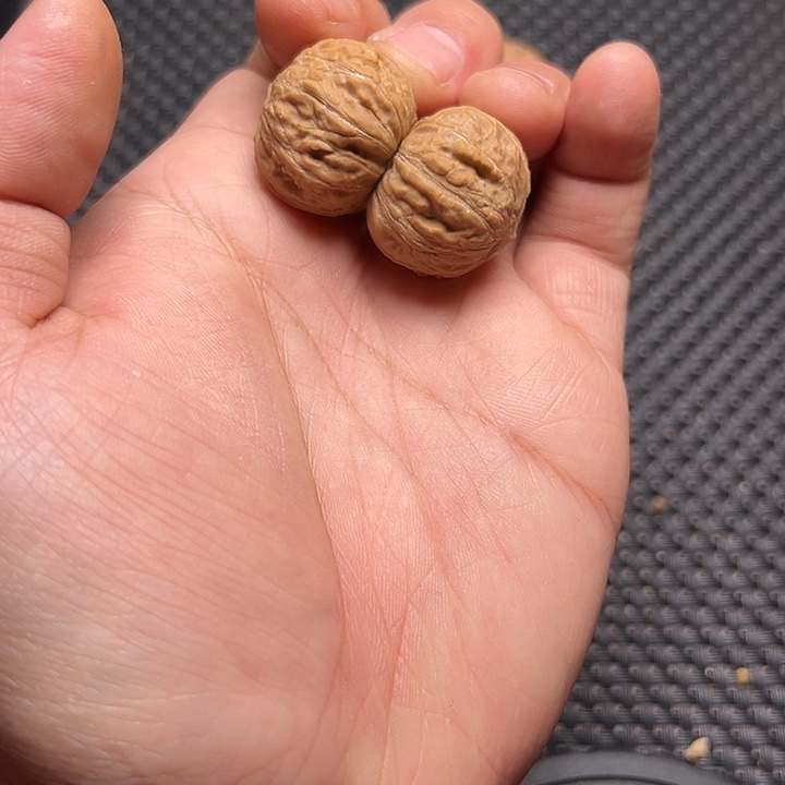 文玩核桃吊坠南瓜