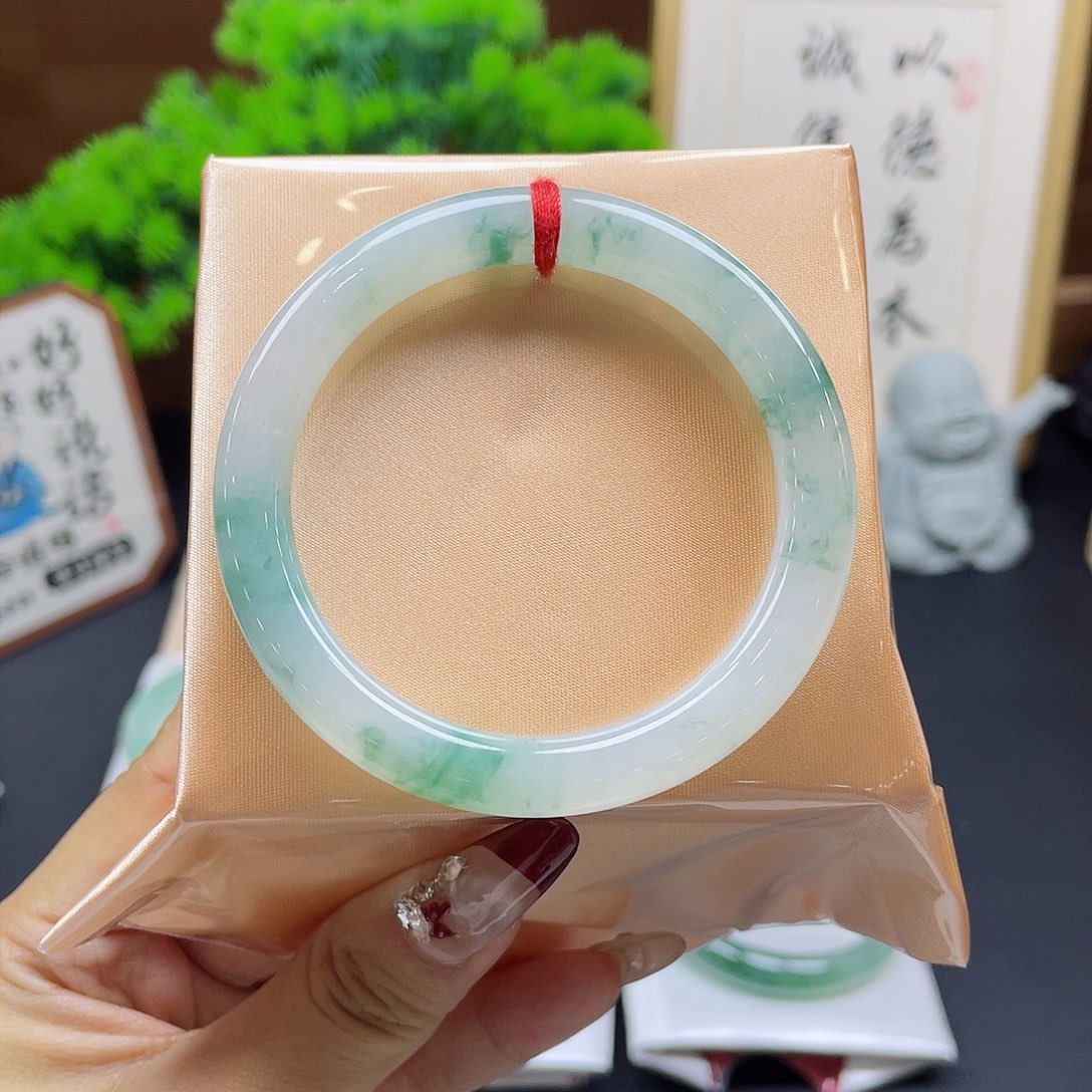 翡翠手镯未镶嵌14 号链接