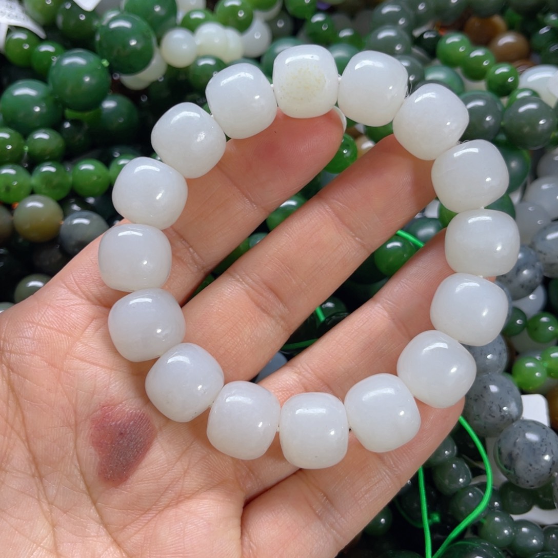 未镶嵌手链和田玉