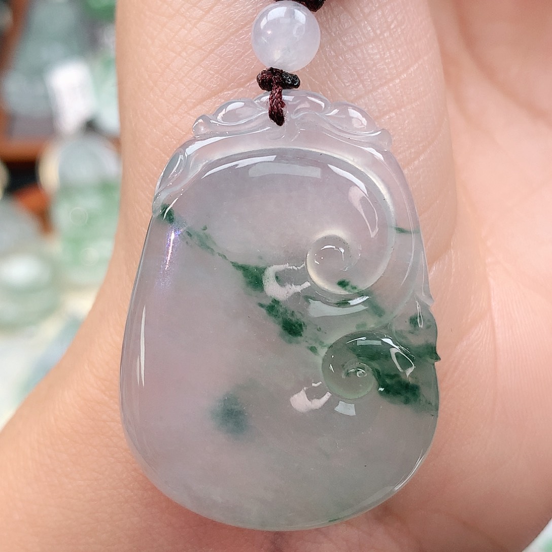 颈饰未镶嵌翡翠如意