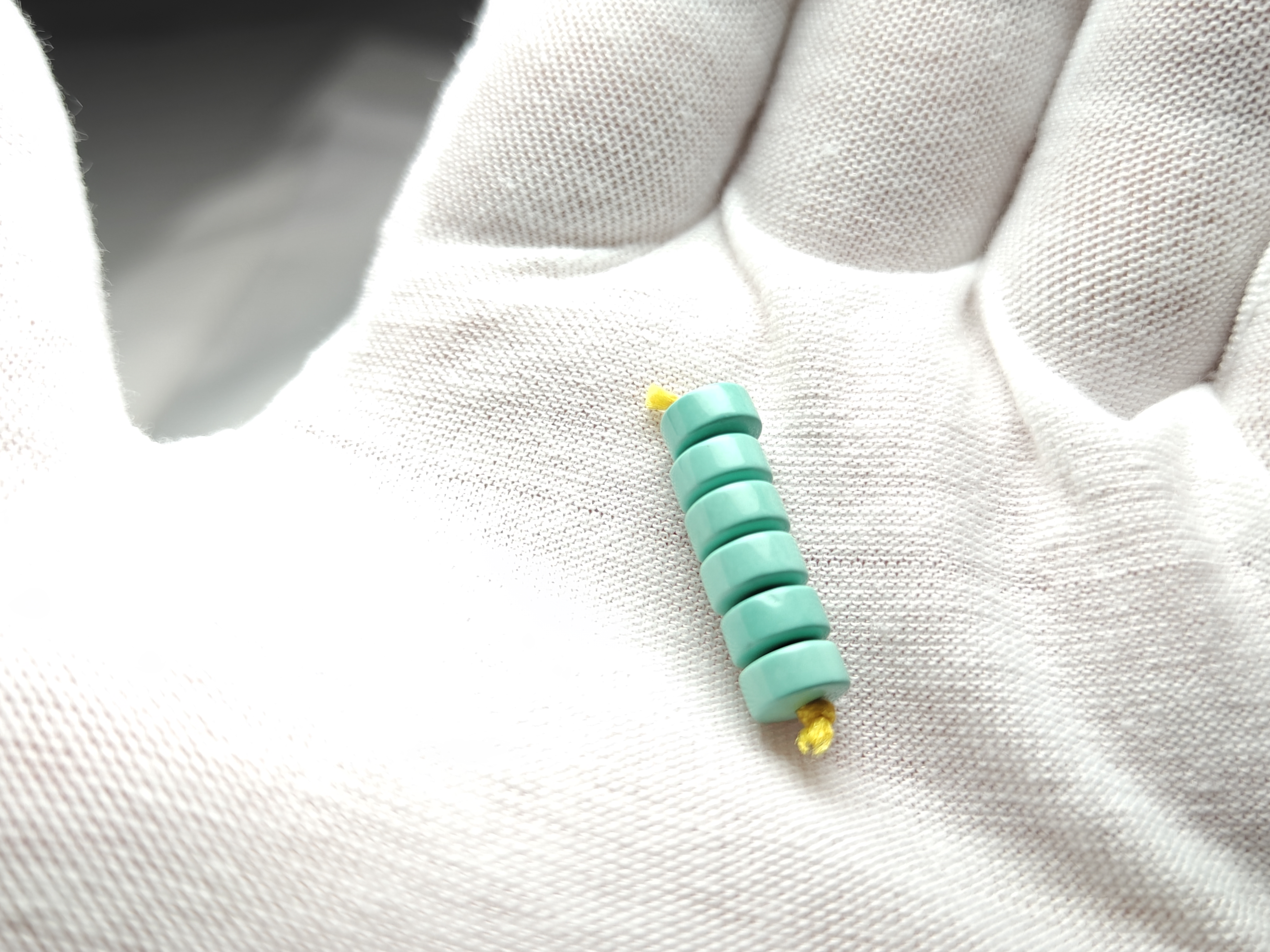 高瓷绿色6mm直切隔片矿石配饰