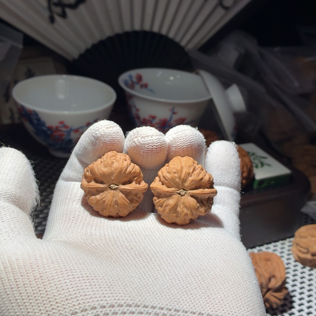 吊坠文玩核桃一代门头沟 微色