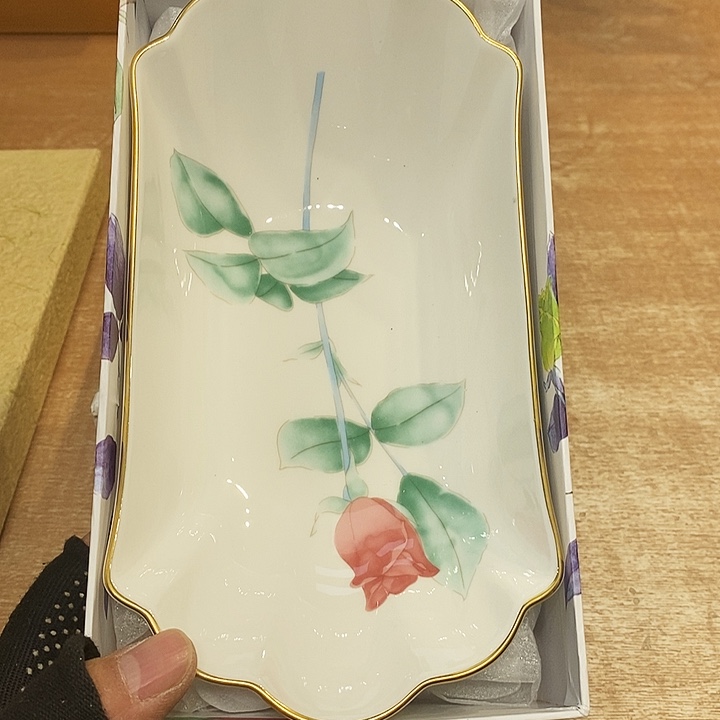 莫***雪瓷器木器铁器铜器