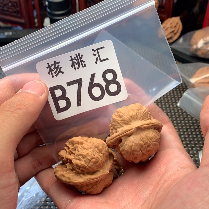 文玩核桃吊坠达磨