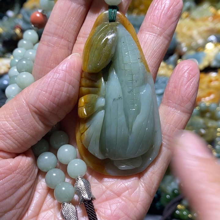 岫玉岫玉吊坠未镶嵌