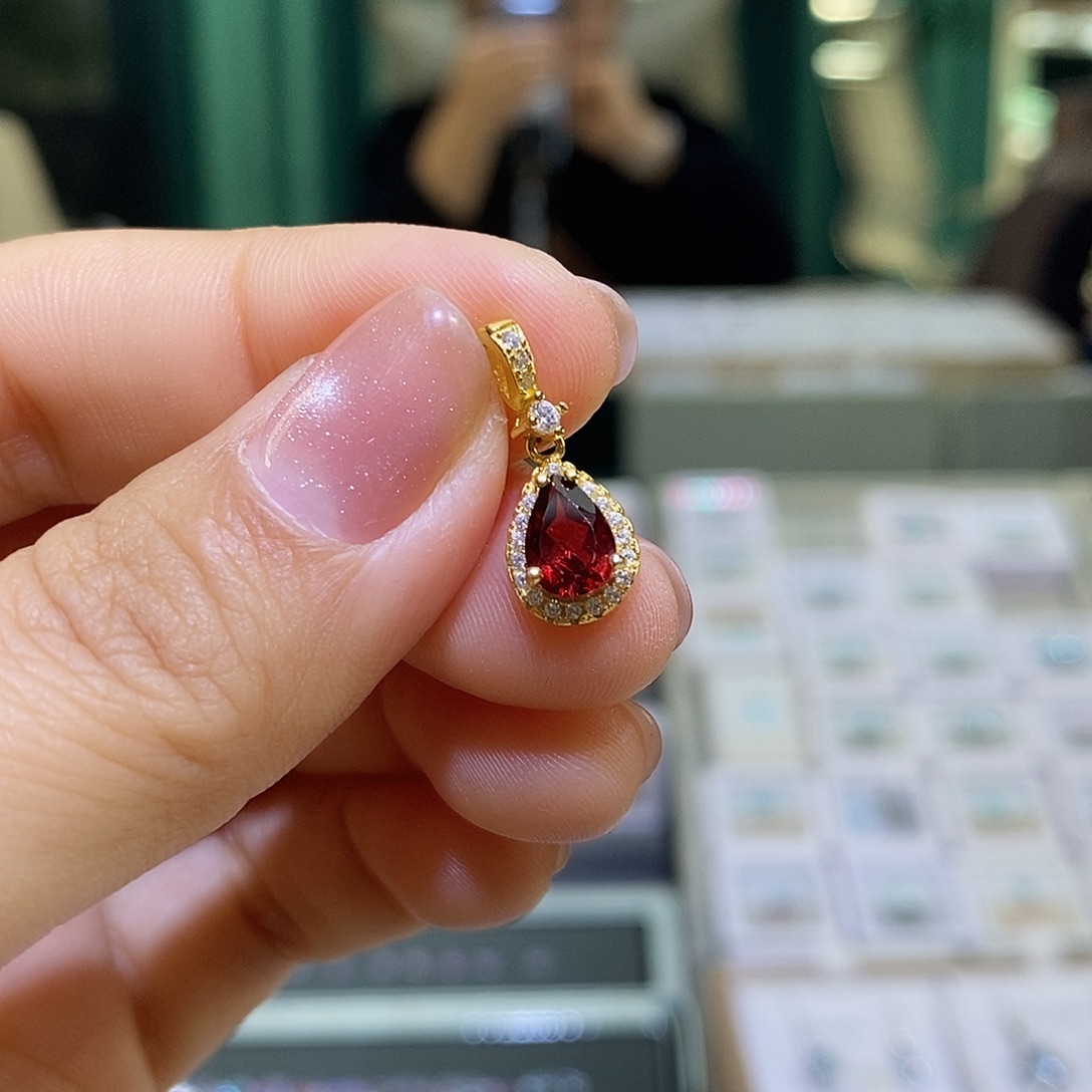 银S925镶嵌吊坠(不含链)石榴石天然石榴石