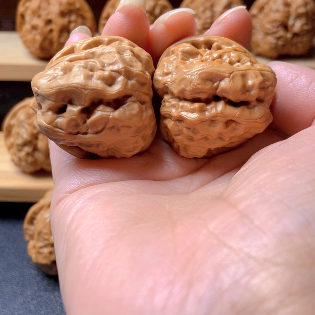 今***啥文玩核桃吊坠蛤蟆头