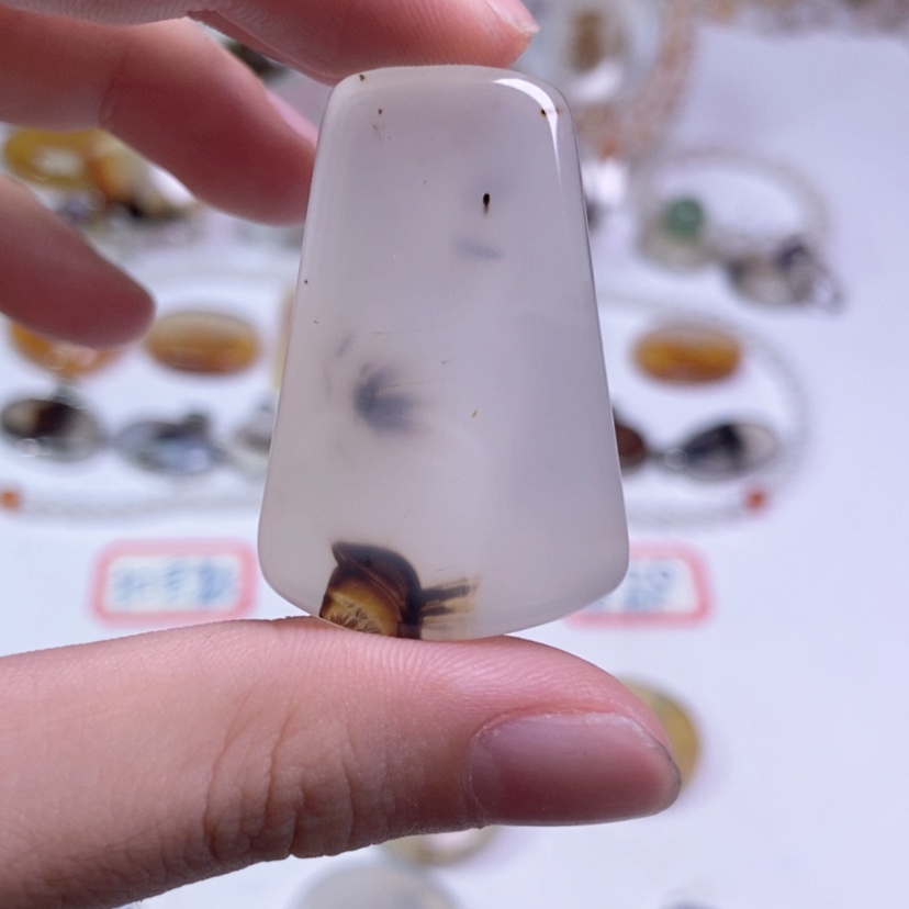 【闪购商品】玛瑙/玉髓颈饰未镶嵌