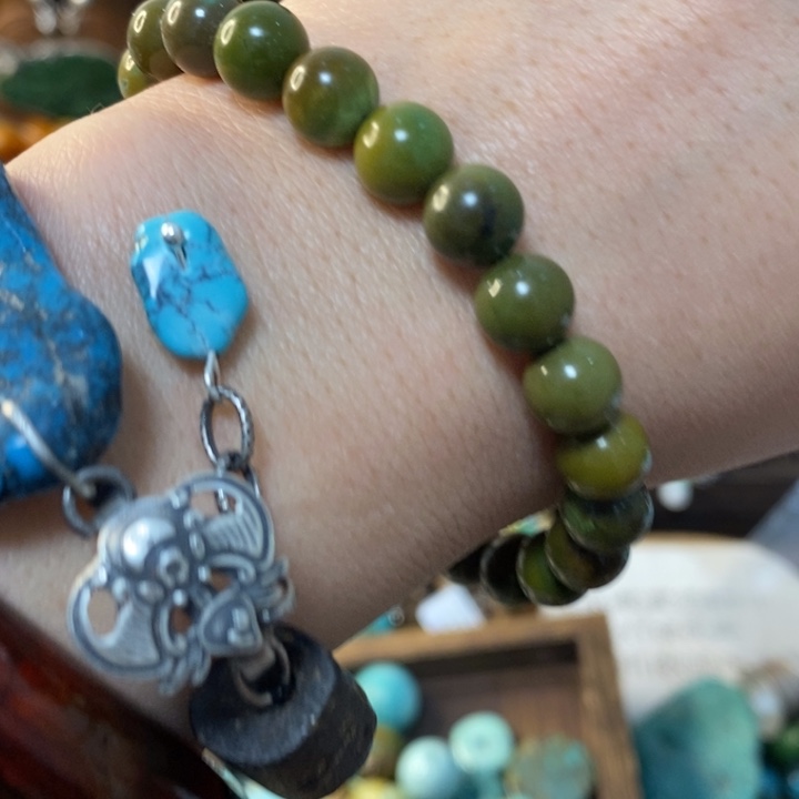 南红玛瑙手链未镶嵌那**?