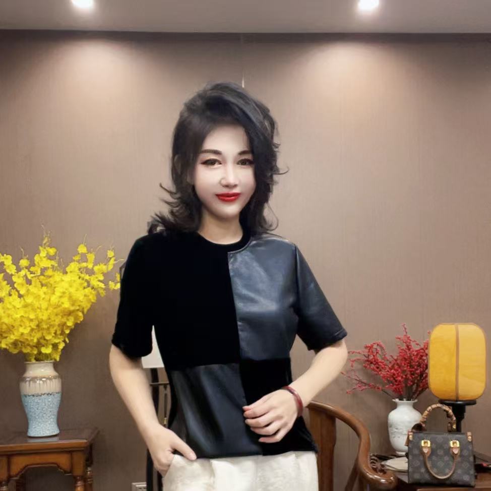 【峰姐优品】6929【DNY】时尚蛋白皮AB袖丝绒衫