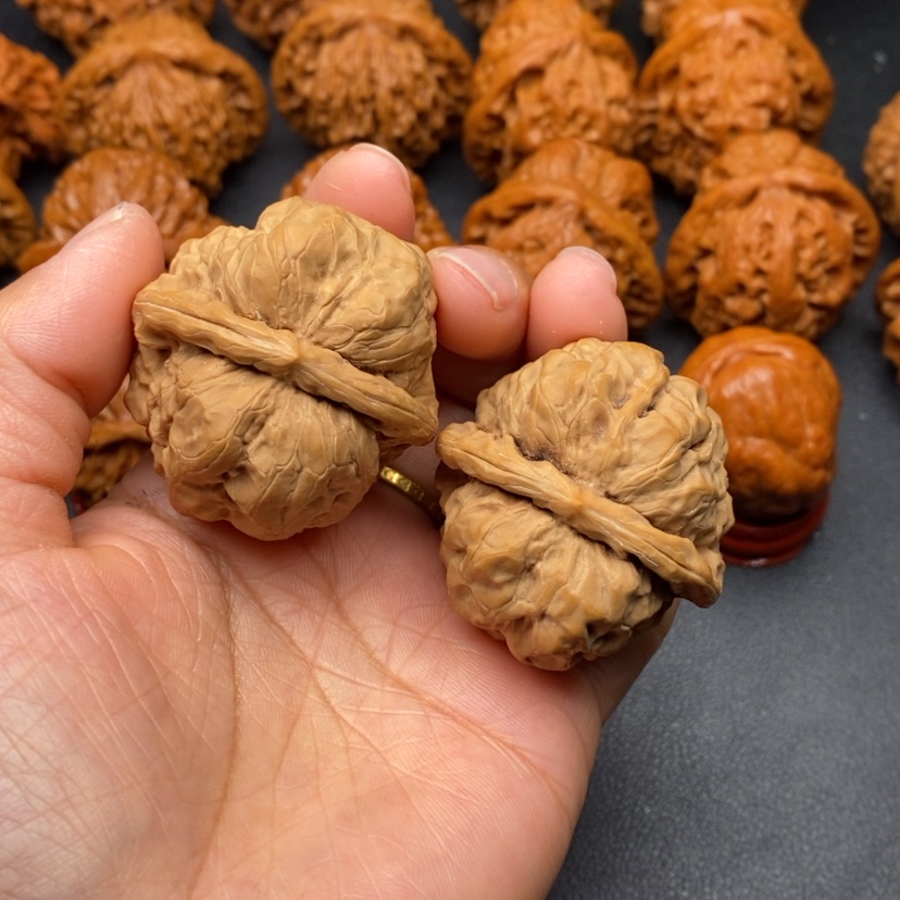 【闪购商品】文玩核桃把件40蛤蟆