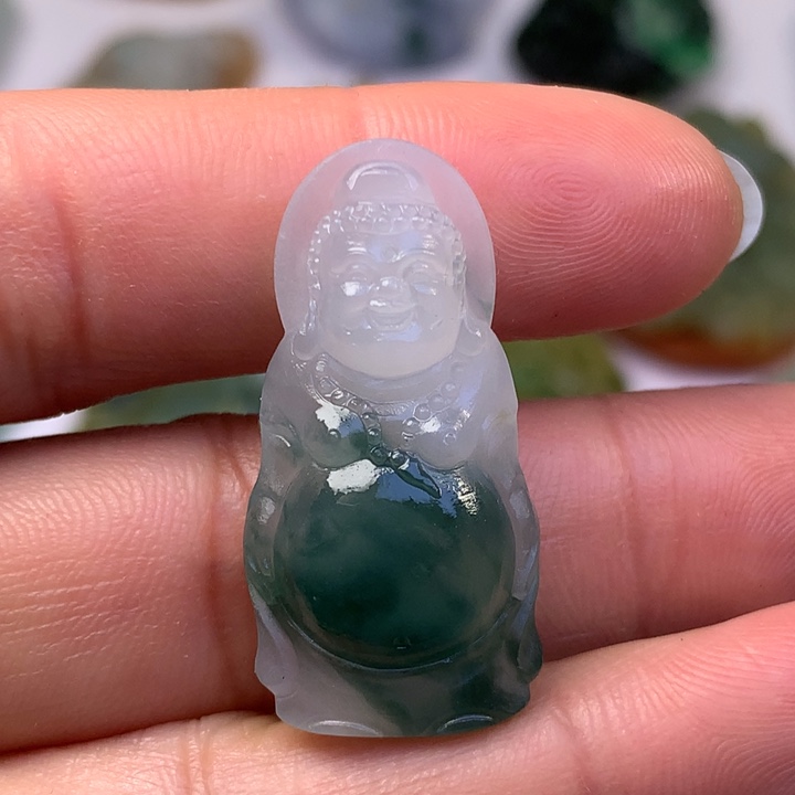 定制翡翠未镶嵌翡翠