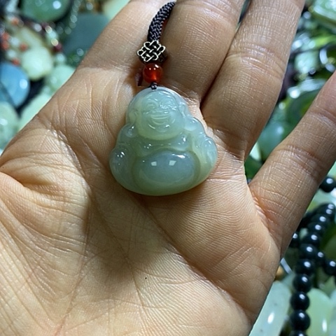 岫玉颈饰未镶嵌挂件