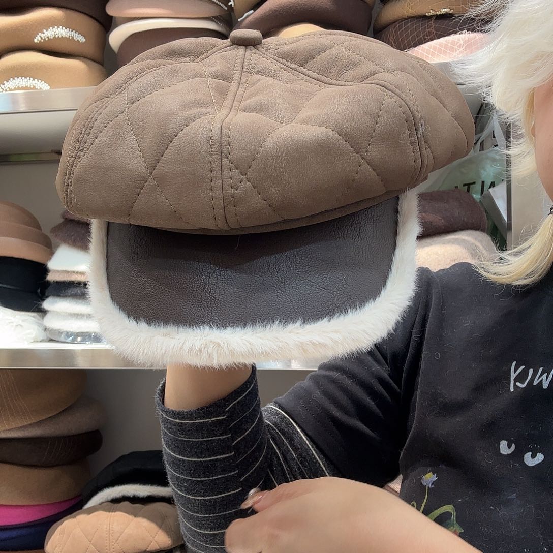 美丽诺羊毛帽子的