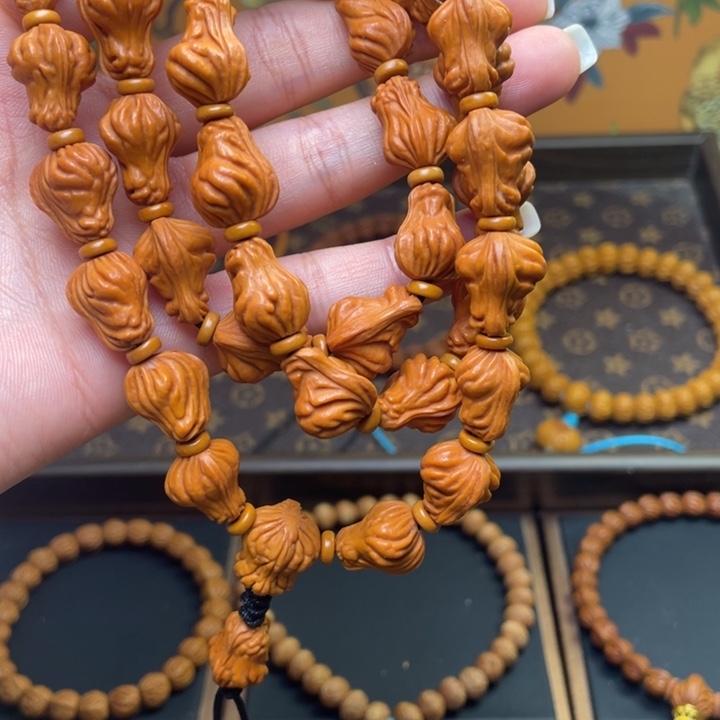 手串桃核龙纹桃核