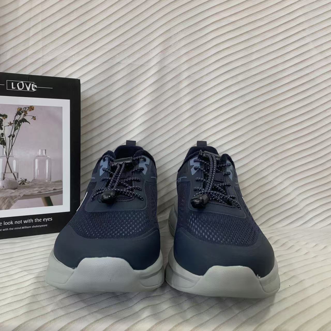 D651（运动码）男女鞋 冬季新款低帮轻便舒适加绒休闲运动鞋1仓