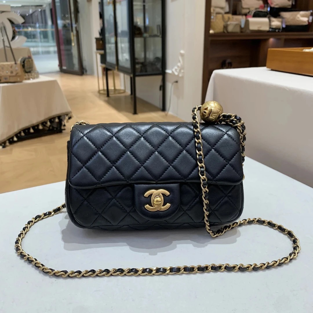 99新 Chanel/香奈儿 Chanel黑金金球大mini 25020121-02