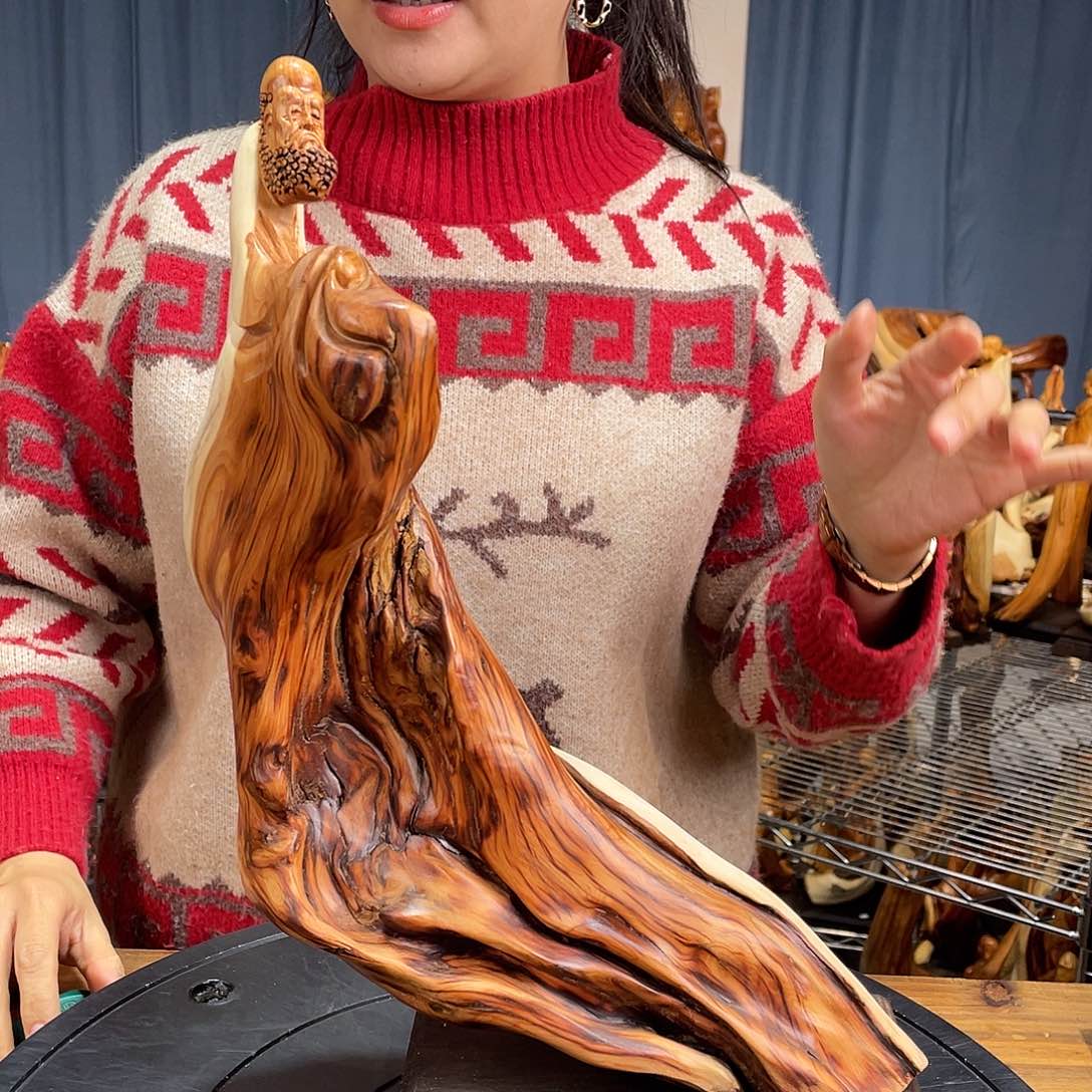 柏木（崖柏）随型艺术根雕