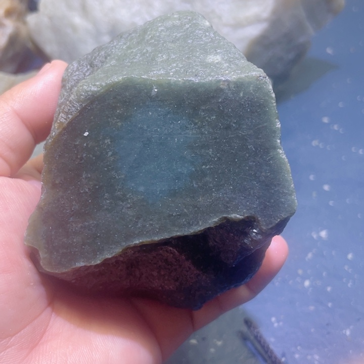 和田玉未镶嵌珠宝半成品