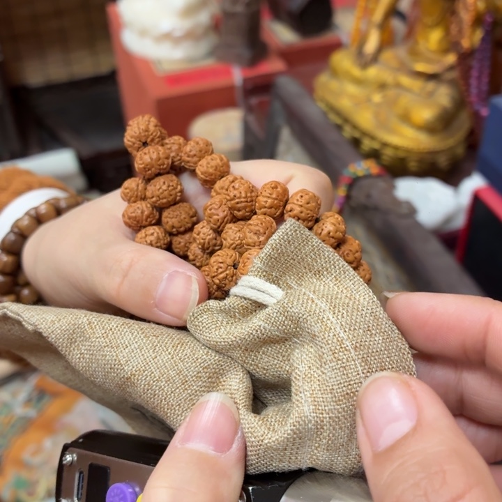 织绣哈哈哈哈哈哈哈哈哈哈哈哈哈