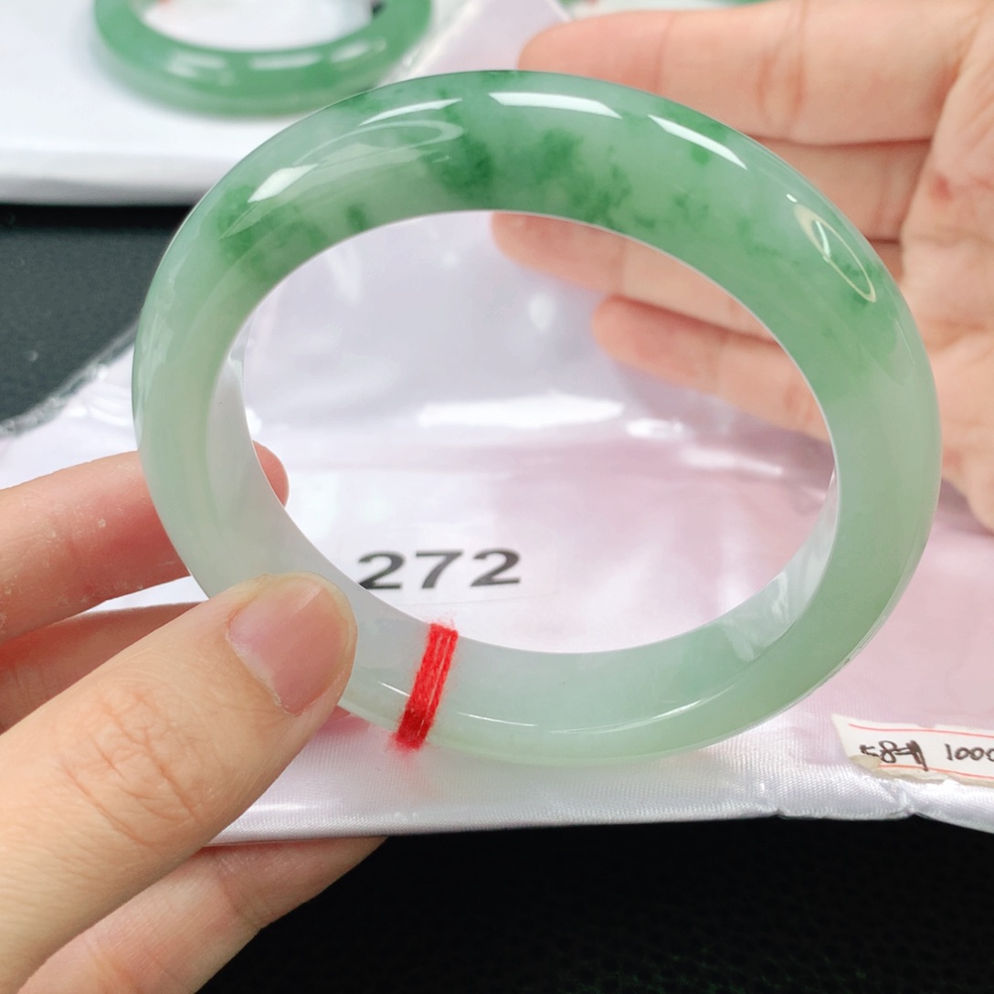 未镶嵌手镯翡翠@**人缅甸58